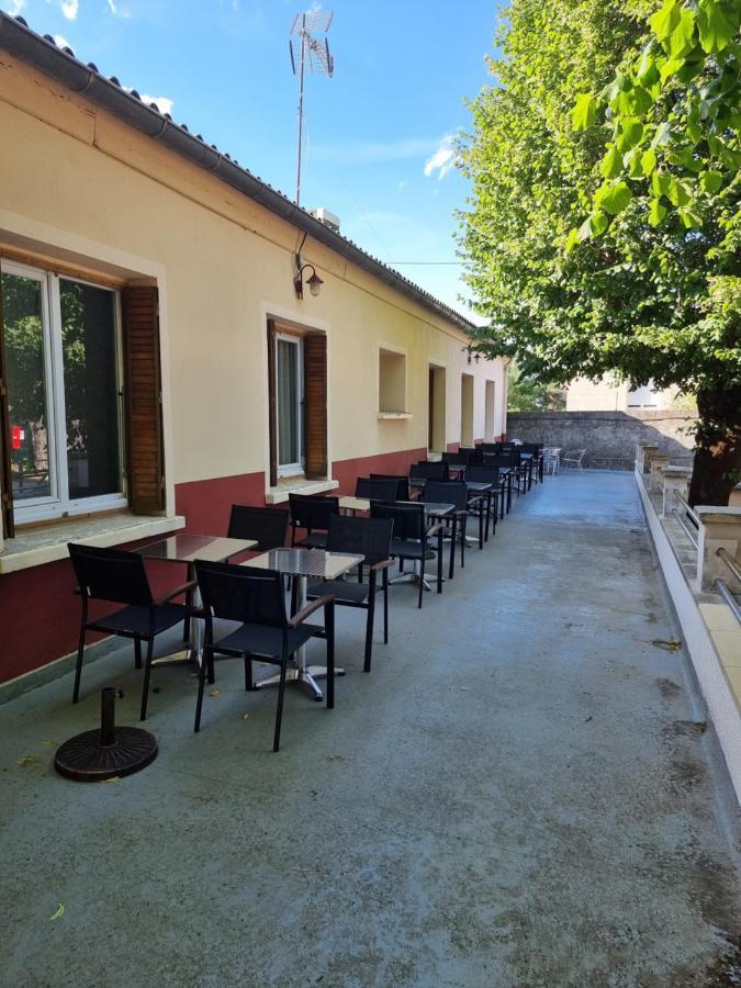 Auberge De La Nougatine Eu La Coucourde Exterior foto